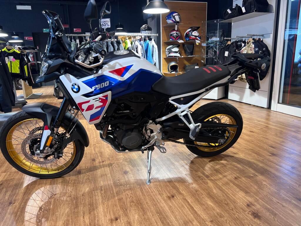 F 900 GS