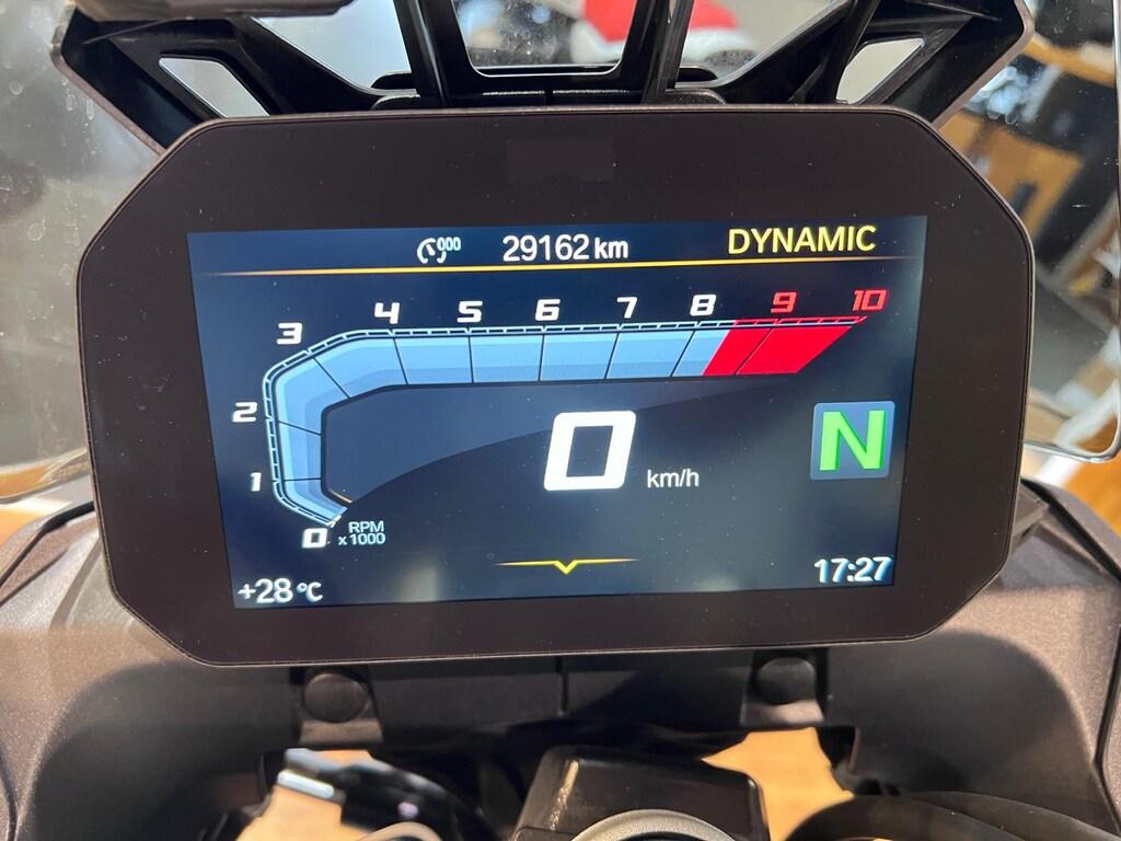 F 900 GS