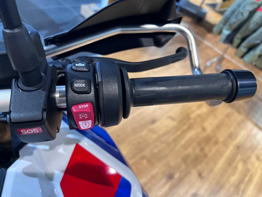 F 900 GS