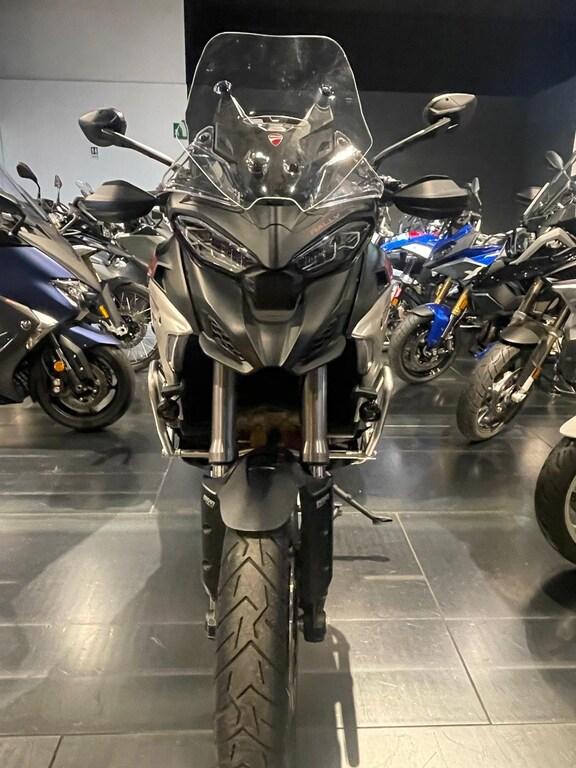 MULTISTRADA V4