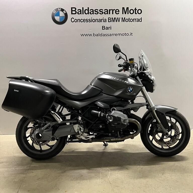R 1200 R