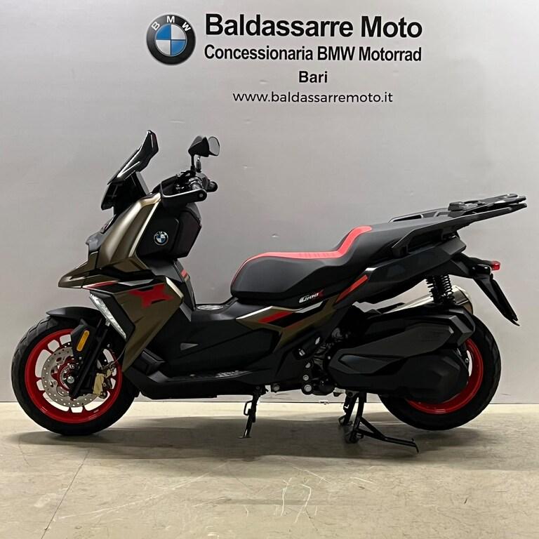 C 400 X