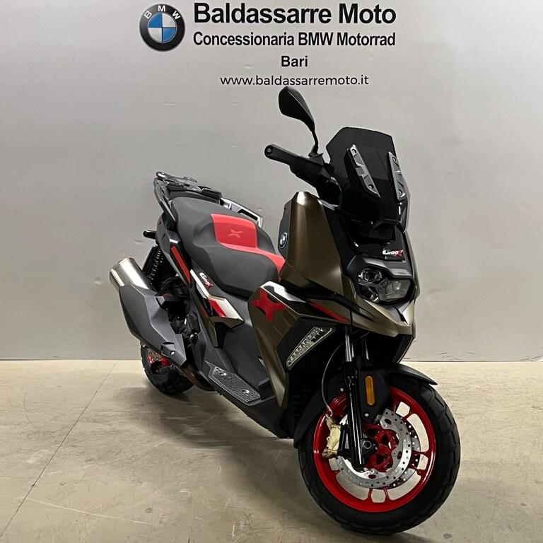 C 400 X