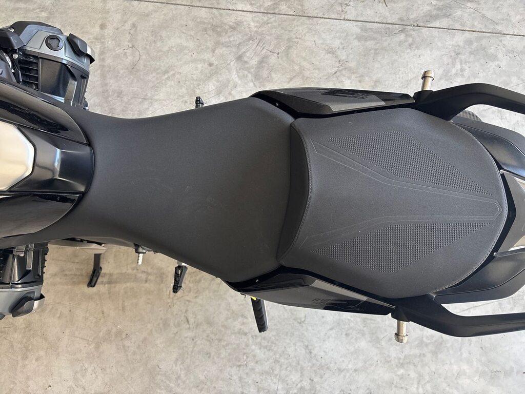 R 1250 R
