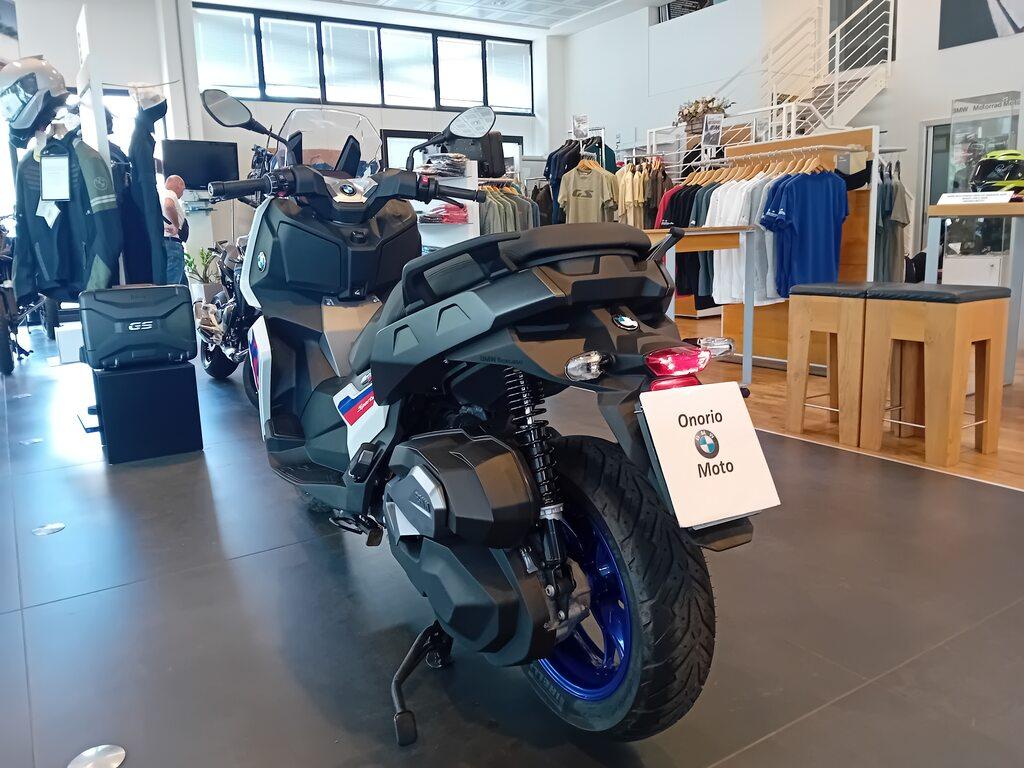 C 400 X