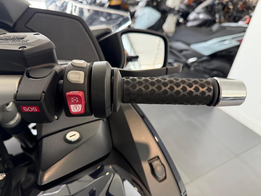 R 1200 RT