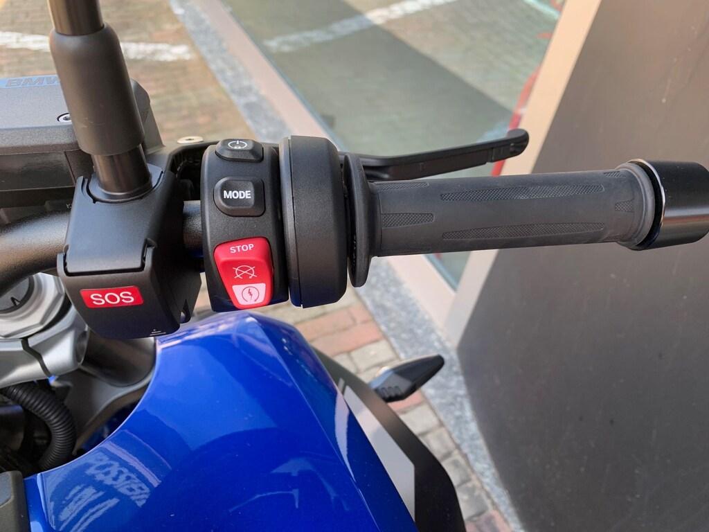 R 1300 R
