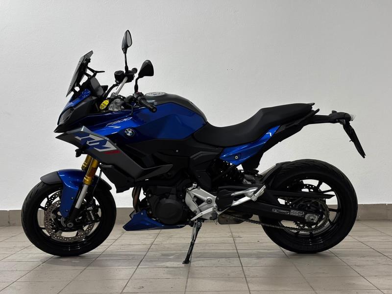 F 900 XR