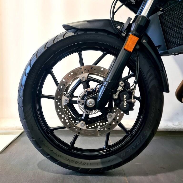 F 750 GS