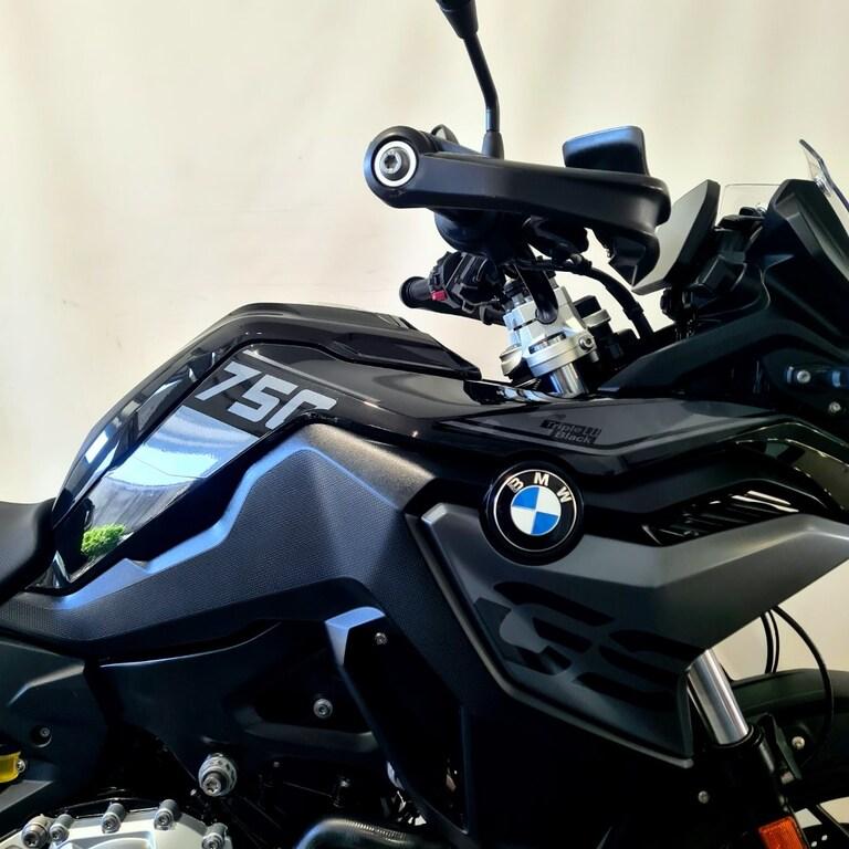F 750 GS