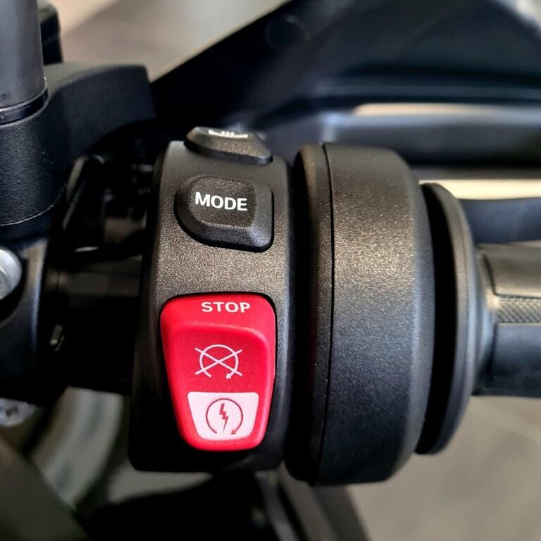 F 750 GS