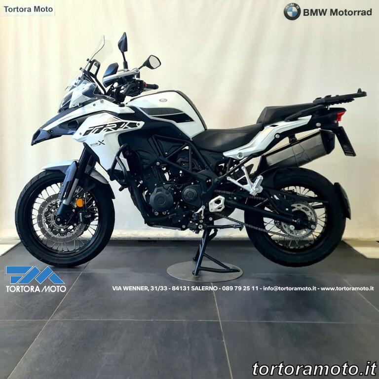 TRK 502