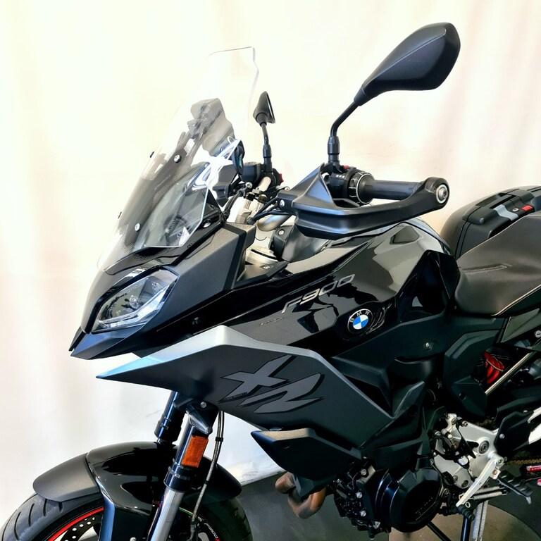 F 900 XR
