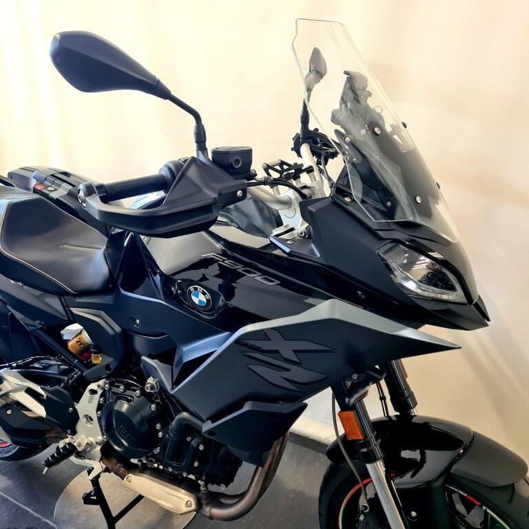 F 900 XR