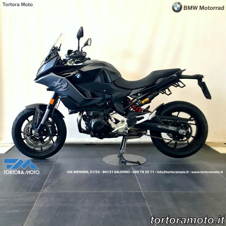 F 900 XR