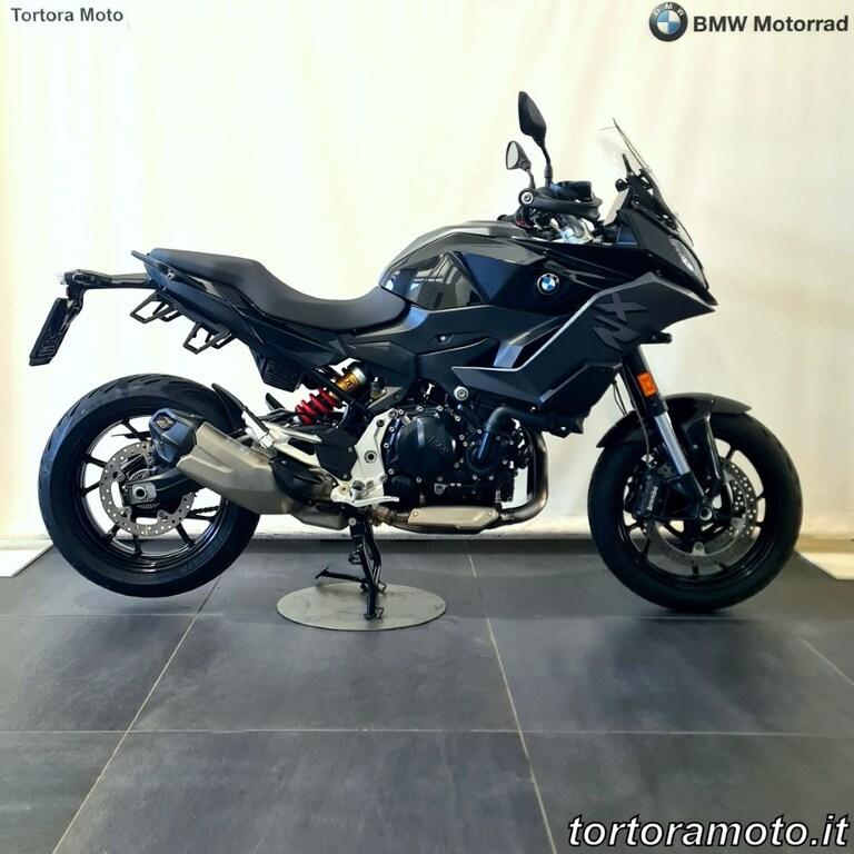F 900 XR