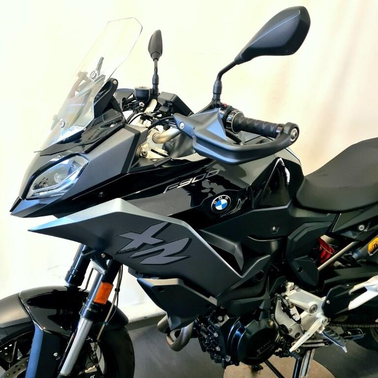 F 900 XR
