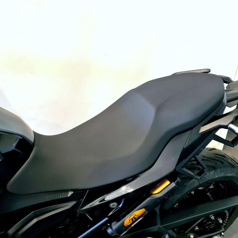 F 900 XR