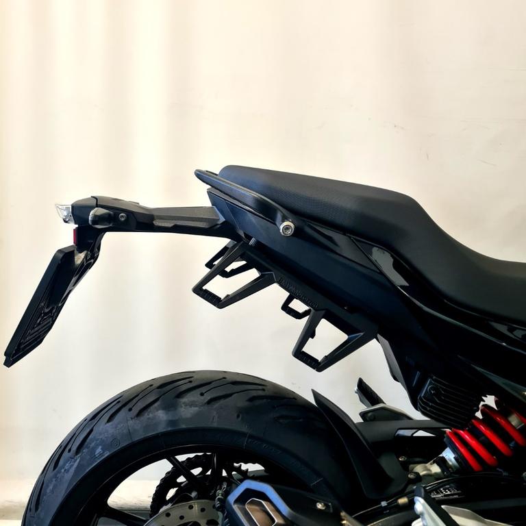 F 900 XR