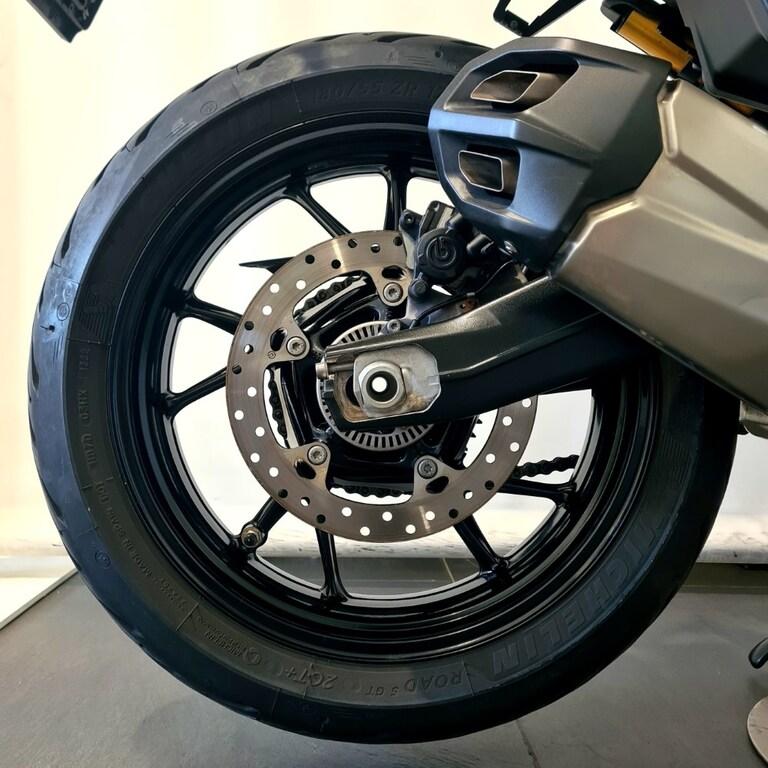 F 900 XR