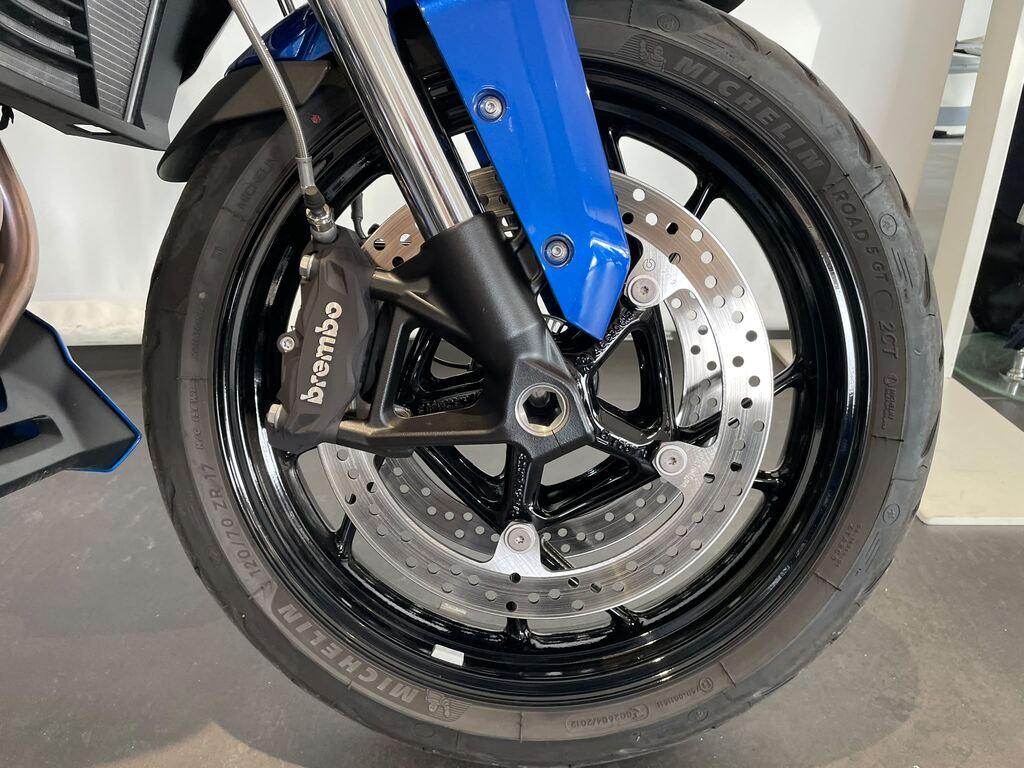 F 900 XR