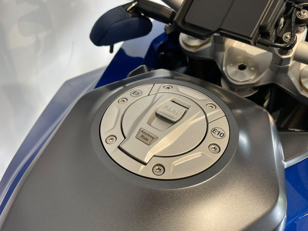 F 900 XR
