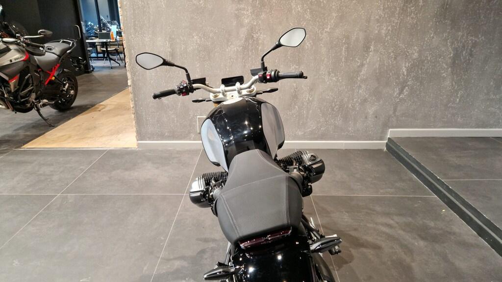 R 1200