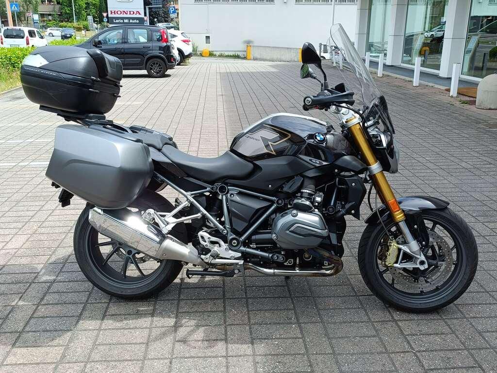 R 1200 R
