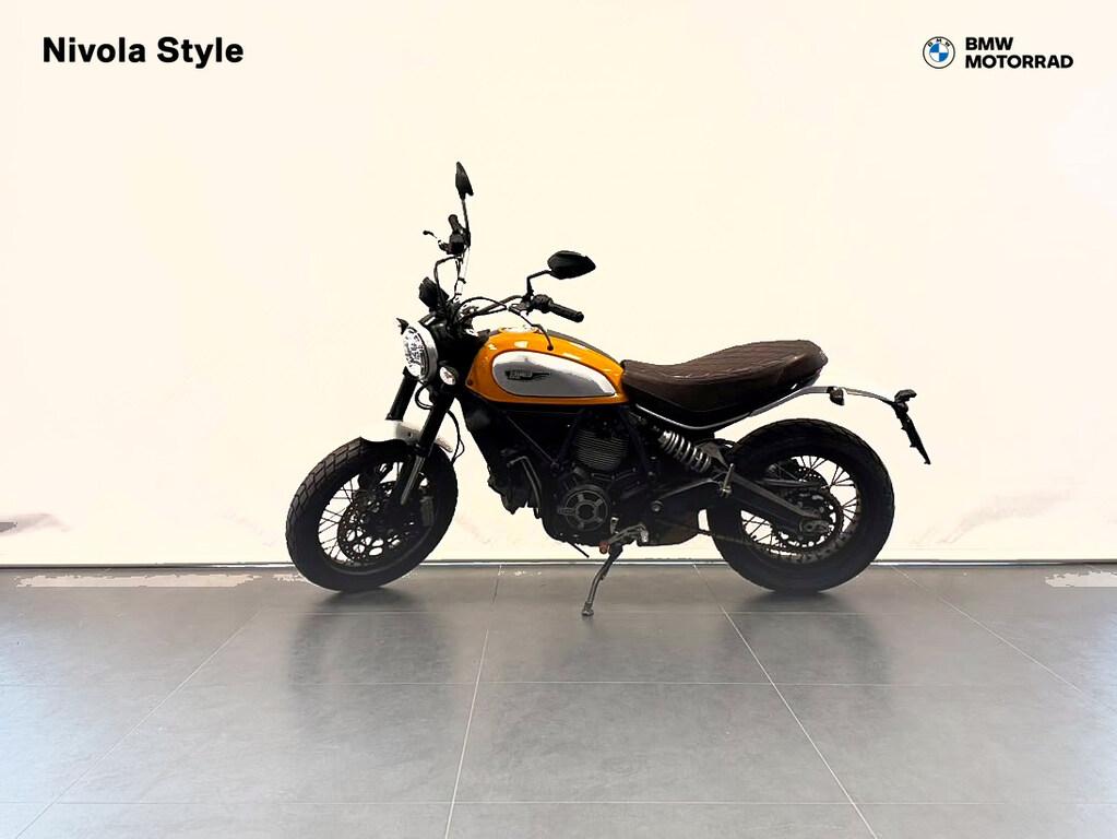 SCRAMBLER 800