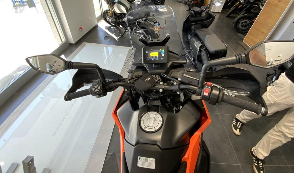 790 ADVENTURE