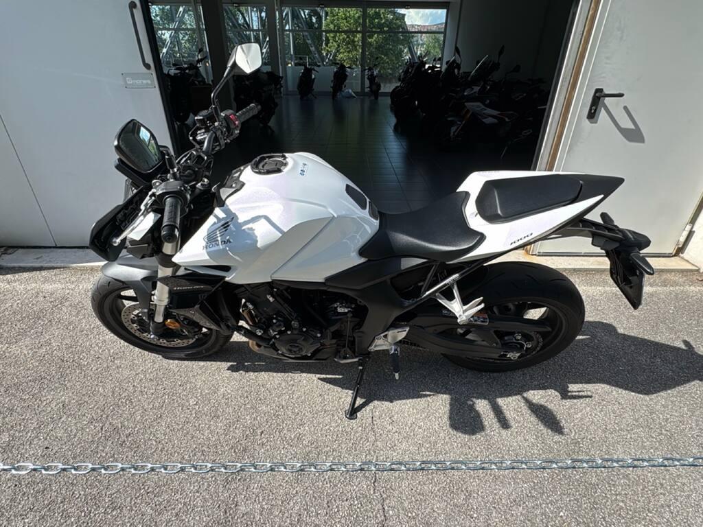 CB 1000 HORNET