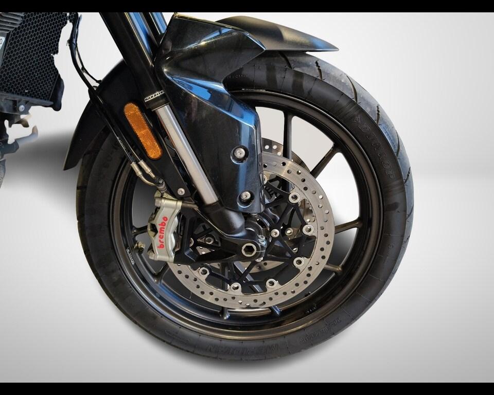 TIGER 900