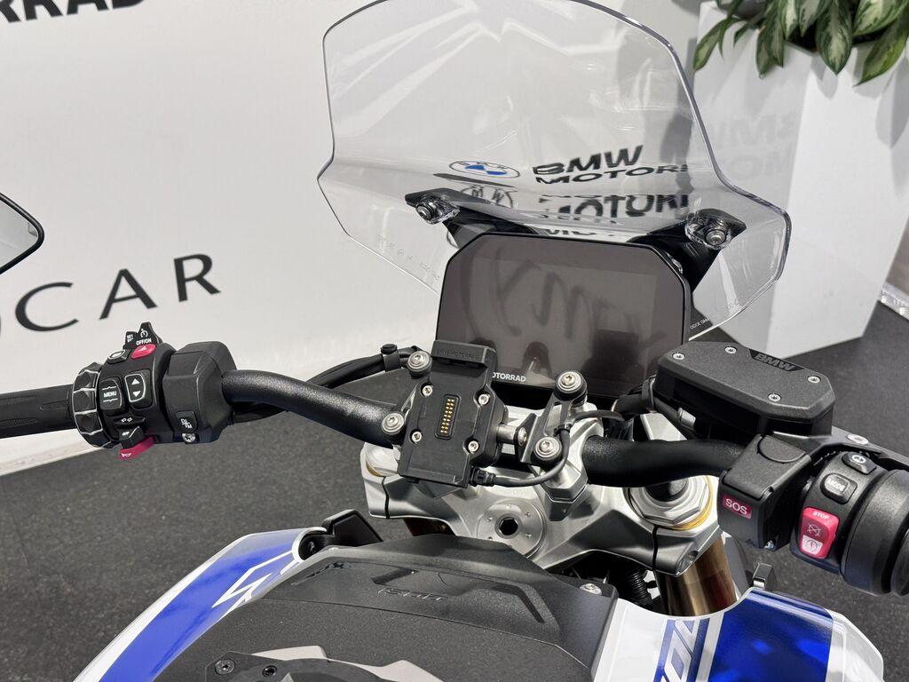 R 1300 R