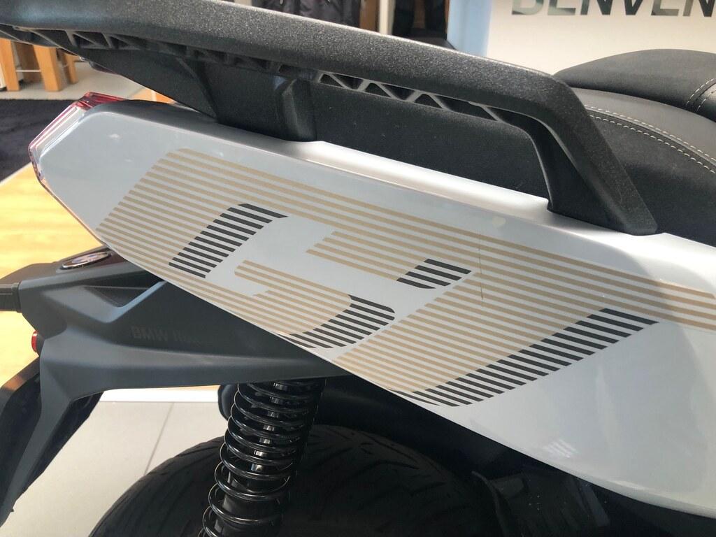 C 400 GT