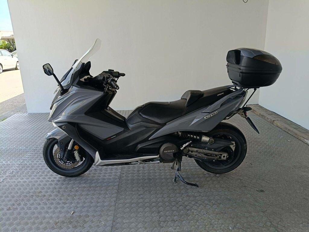 AK 550