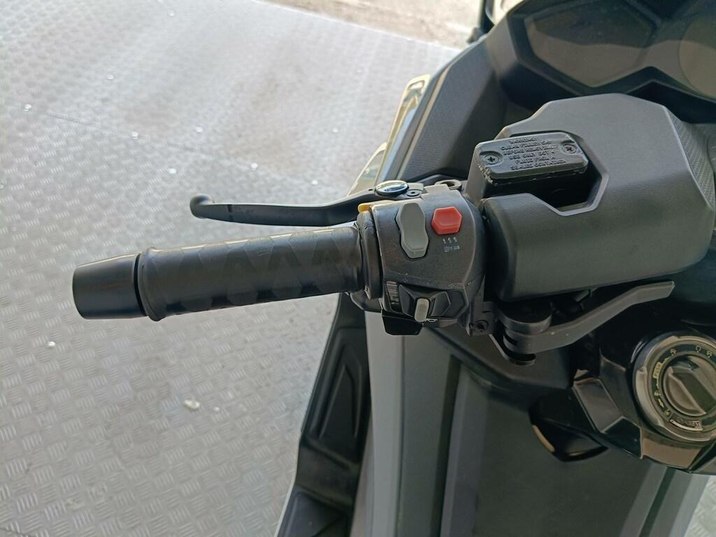 AK 550