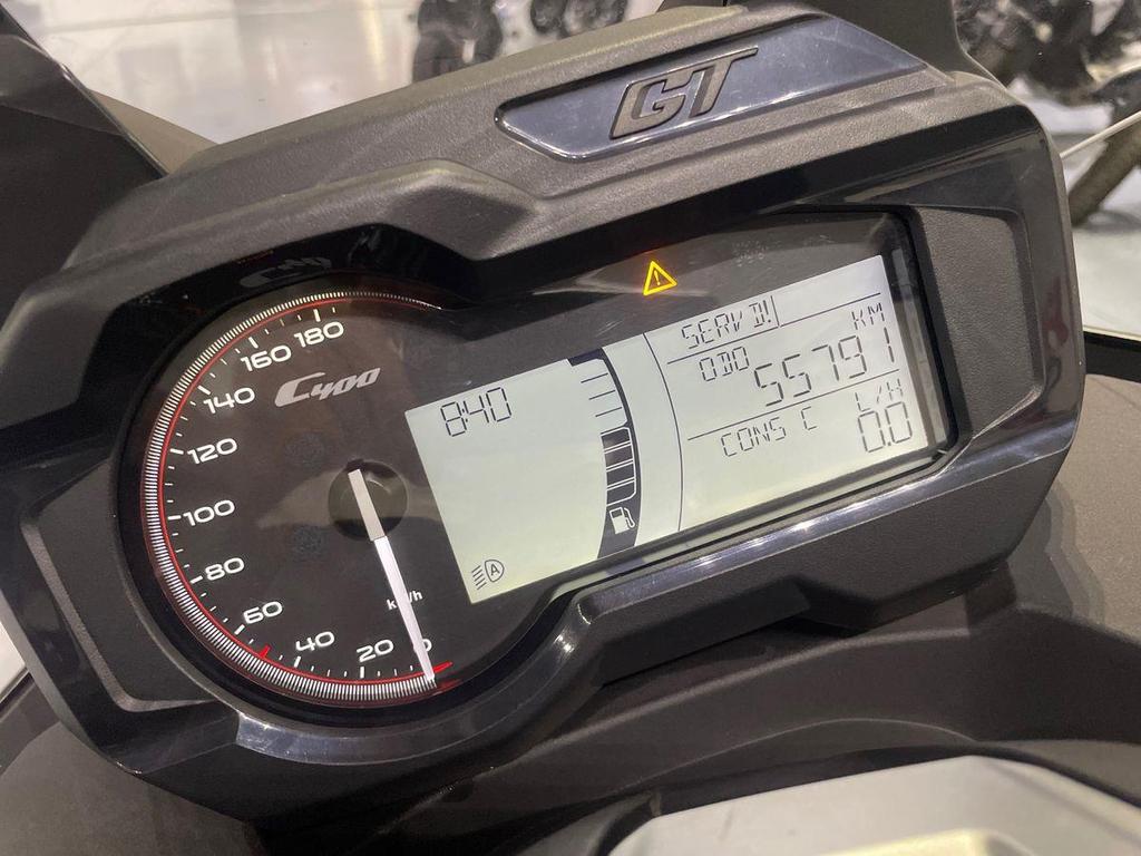 C 400 GT