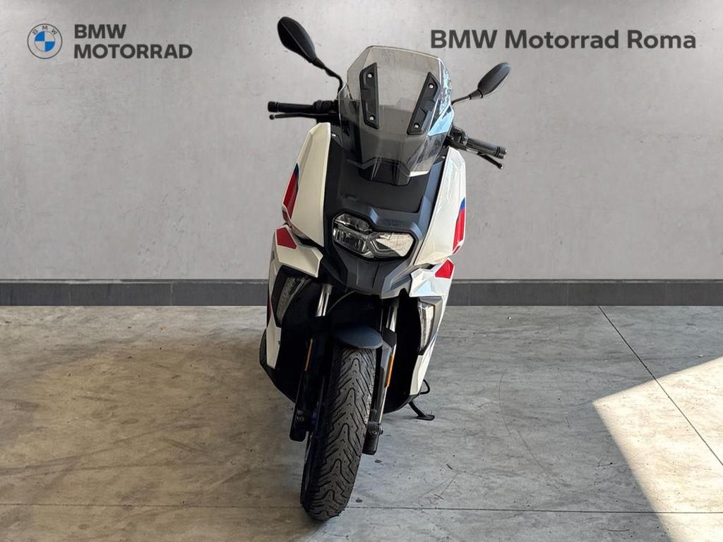 C 400 X