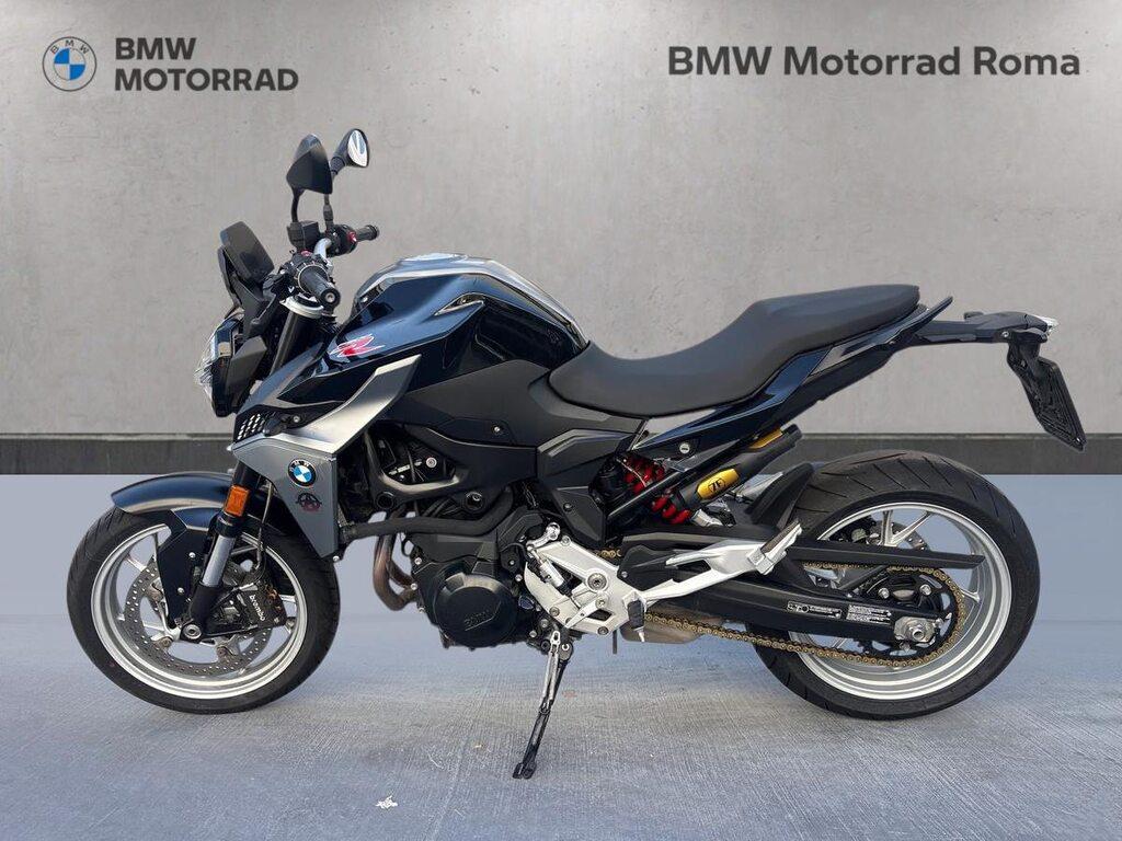 F 900 R