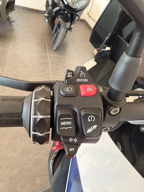 S 1000 XR
