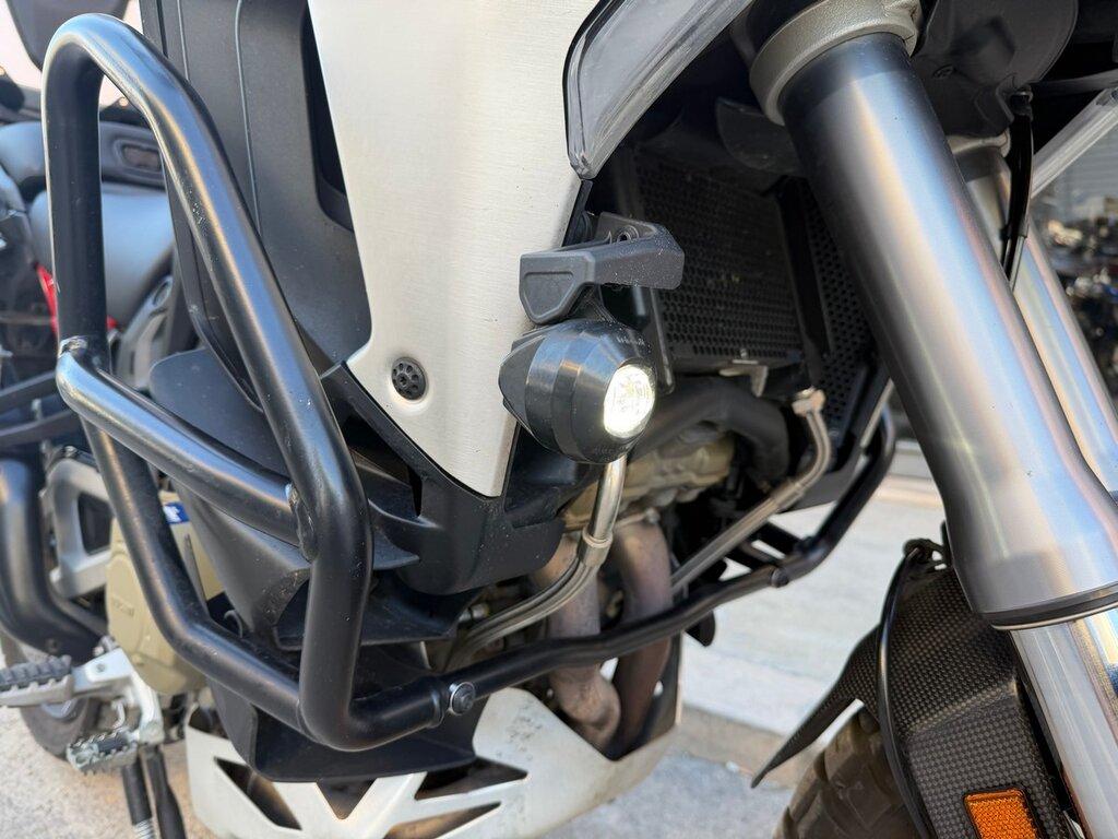 MULTISTRADA V4