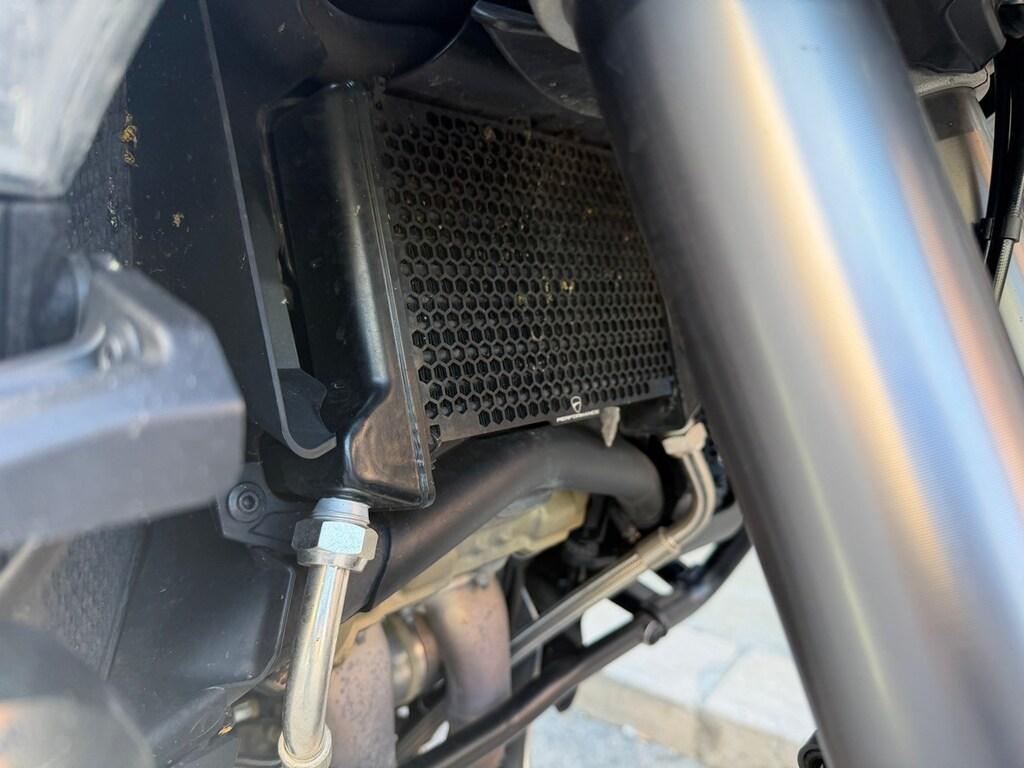 MULTISTRADA V4
