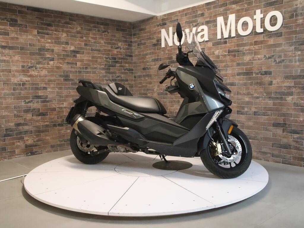 C 400 GT