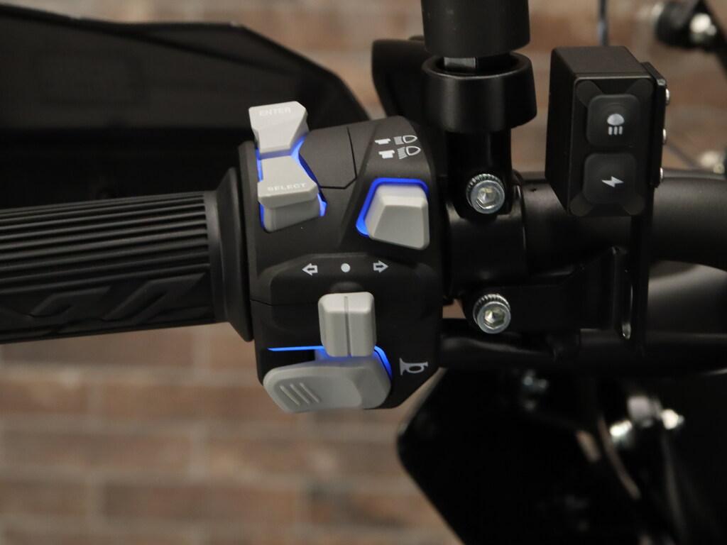TRK 702