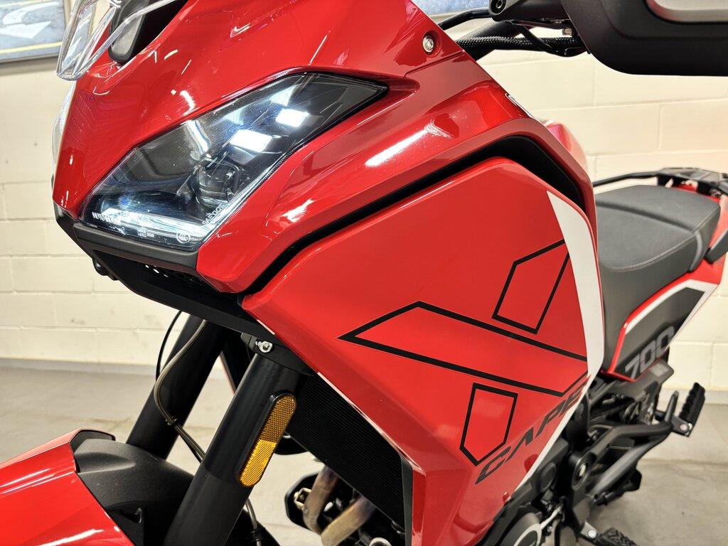 X CAPE 700