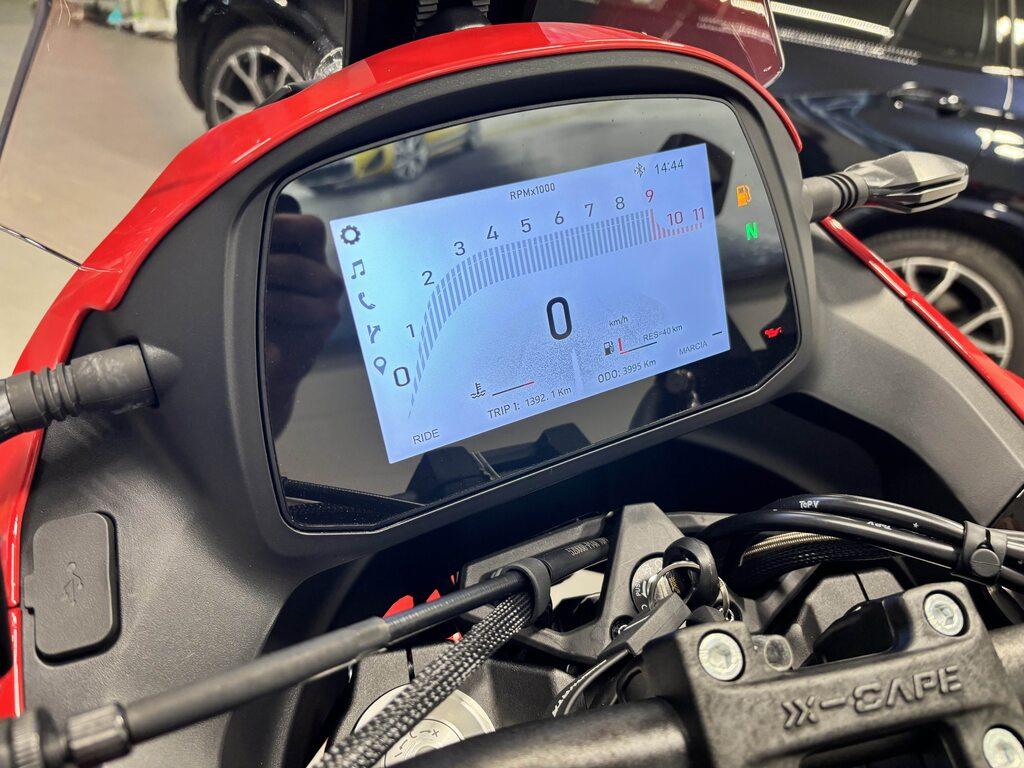 X CAPE 700