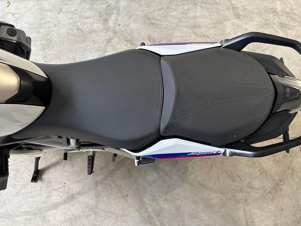 R 1250 R