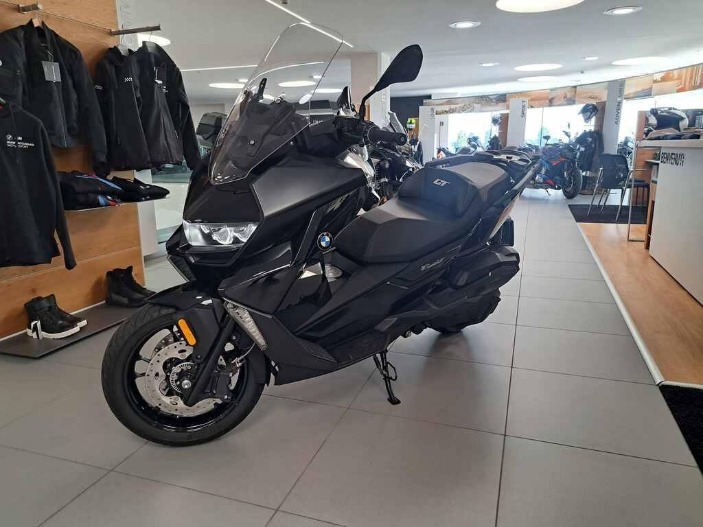C 400 GT