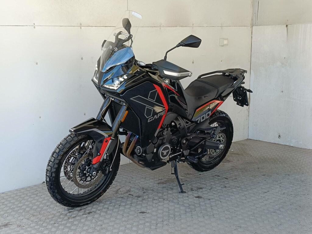 X CAPE 700