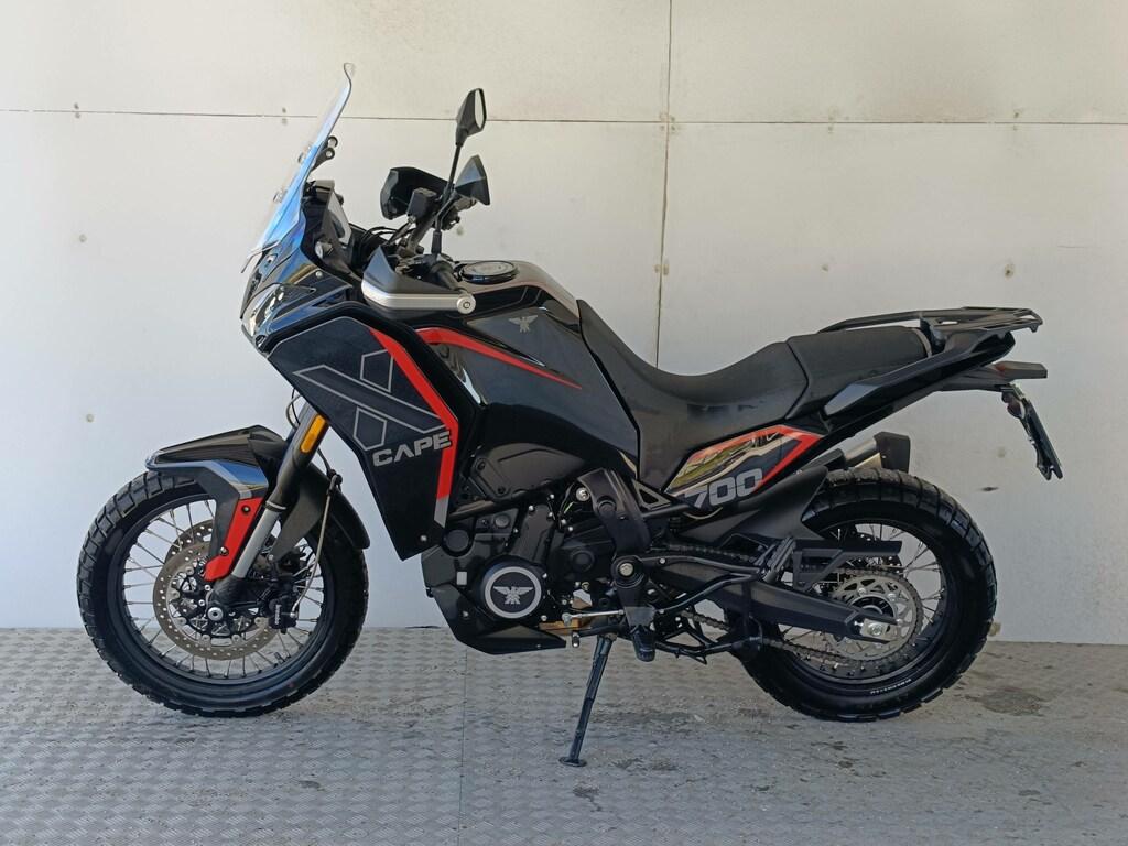 X CAPE 700